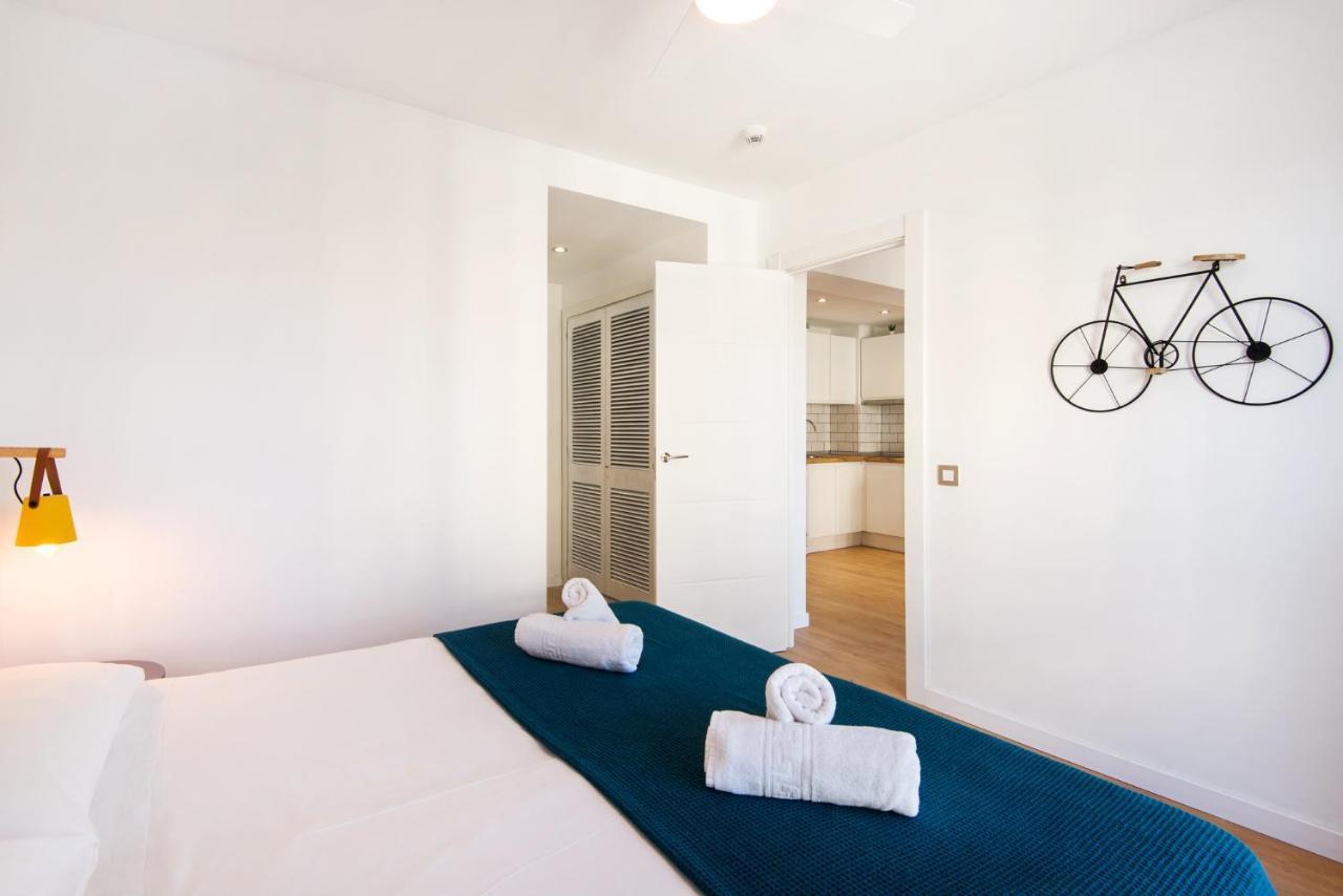 Aloha Puerto Private Apartment 1St Line Carihuela Beach 토레몰리노스 외부 사진